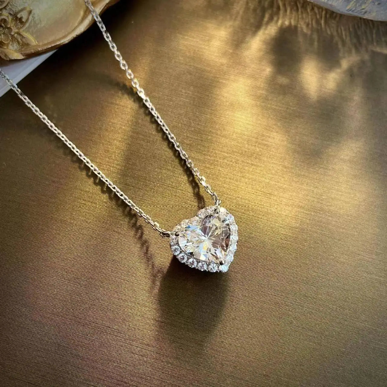 trendy gift ideas for girls