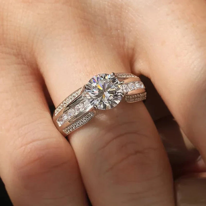 Wedding Rings for Women Luxury Trendy Silver Color Engagement Rings Modern Fashion Design Female Jewelry Wholesale