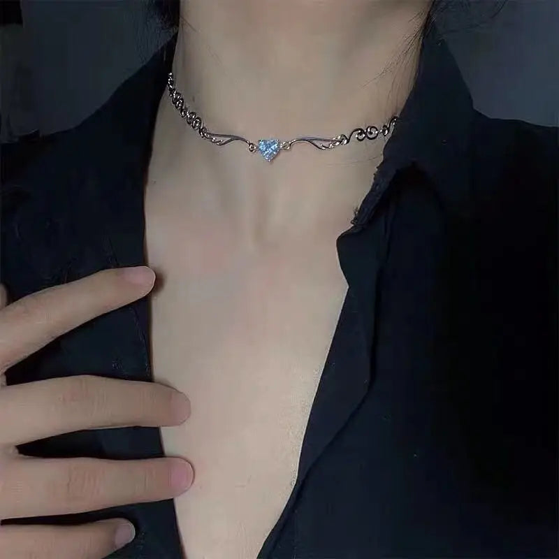 clavicle chain necklace