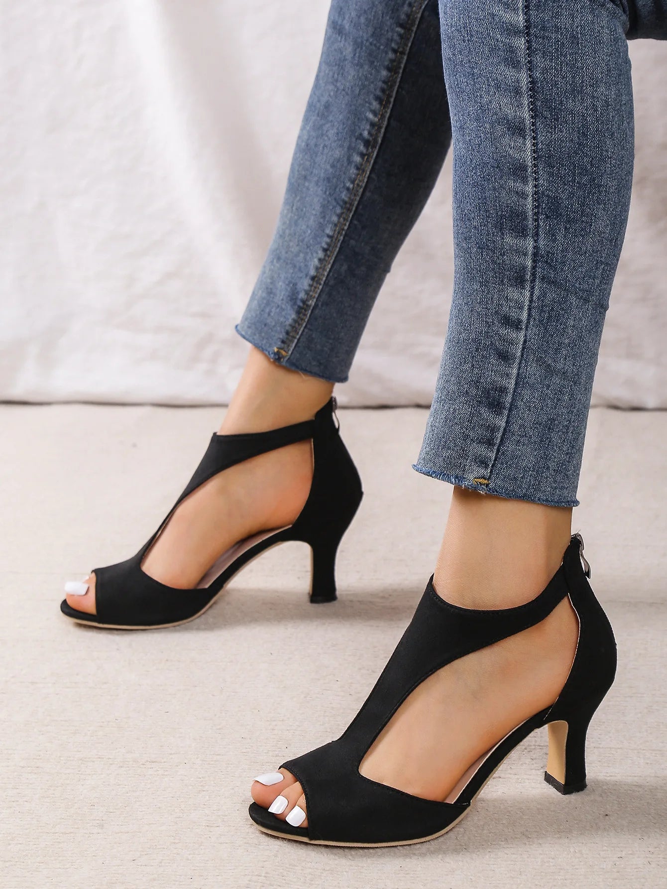 Women's Latin dance shoes high heels 6cm wedding party ballroom dance rubber sole sexy sandals 2024 large size side hollow