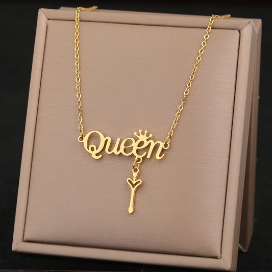 queen necklace at pink emotions