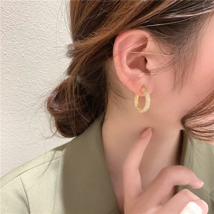 new design fashion jewelry exquisite copper inlaid zircon small hoop earrings simple temperament geometric female daily earrings