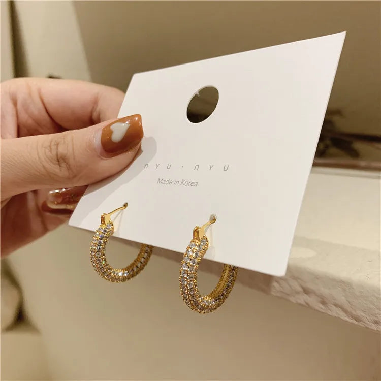 new design fashion jewelry exquisite copper inlaid zircon small hoop earrings simple temperament geometric female daily earrings