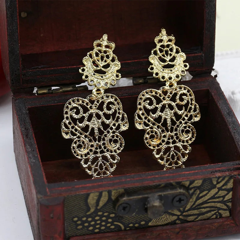 New Bohemia Vintage Hollow Leaves Drop Earrings Women's Jewelry Big Brand Exaggerated Female Dangle Brincos Bijoux Gift EB158