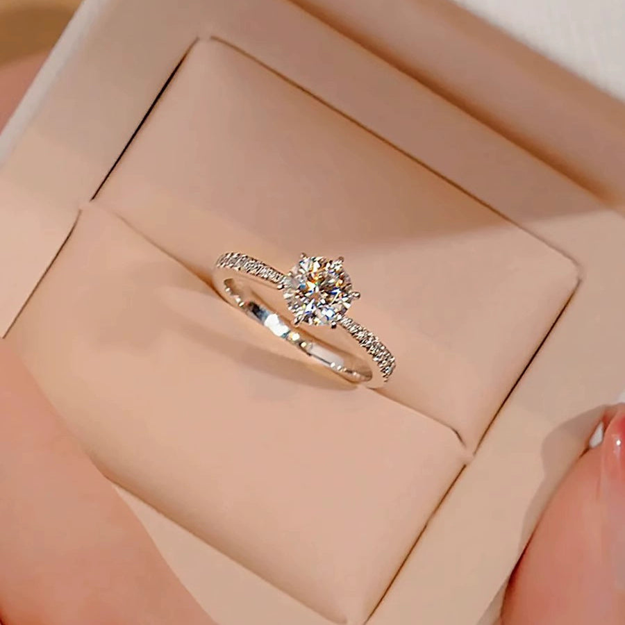 Niche Style Women's Moissanite Valentine's Day Gift Diamond Ring