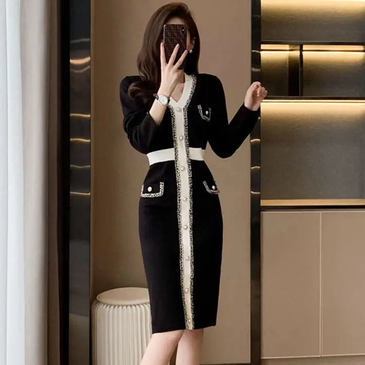 2023 Autumn And Winter New Temperament Celebrity Xiaoxiangfeng Knitted Dress Women's V-Neck Waistband Goddess Style One Step