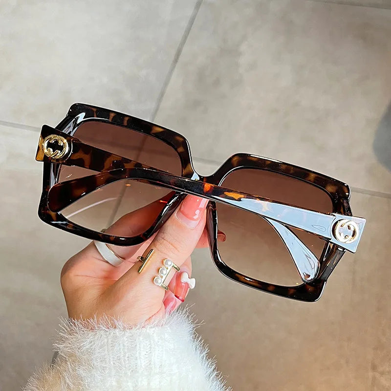 Fashion Lady Oversized Square Sunglasses For Women Men Luxury Brand Gradient Sun Glasses Female Mirror Shades Oculos UV400