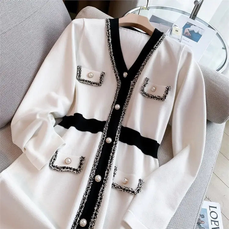 2023 Autumn And Winter New Temperament Celebrity Xiaoxiangfeng Knitted Dress Women's V-Neck Waistband Goddess Style One Step