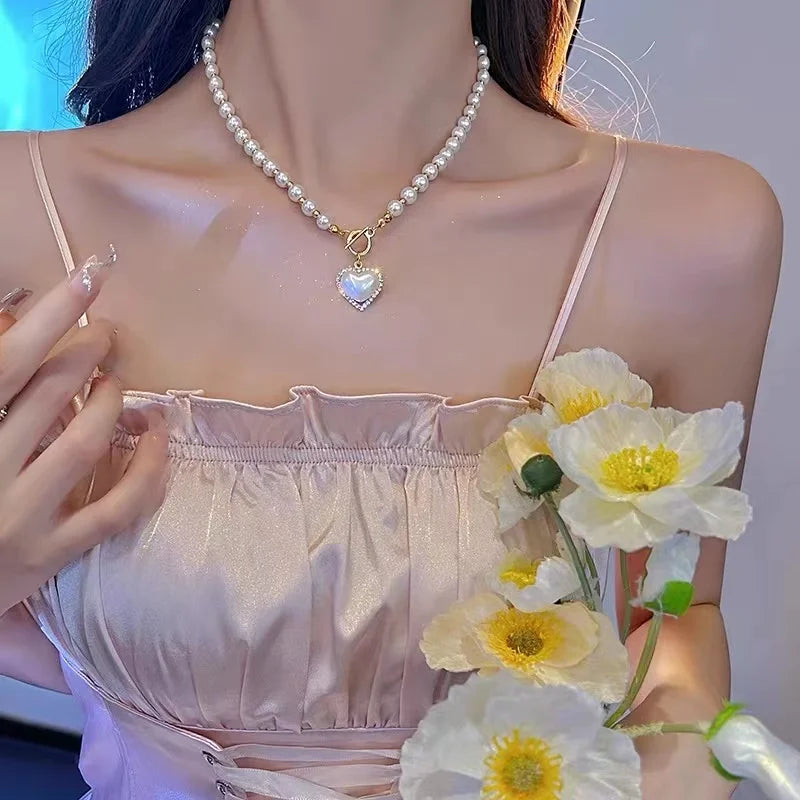 French Short Clavicle Chain New Flower Fairy Light Luxury Minority Design Temperament Pearl Tassel NecklaceTrendy Girl Gifts