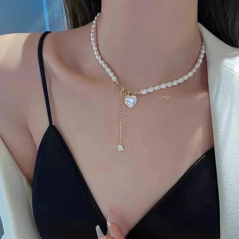 French Short Clavicle Chain New Flower Fairy Light Luxury Minority Design Temperament Pearl Tassel NecklaceTrendy Girl Gifts