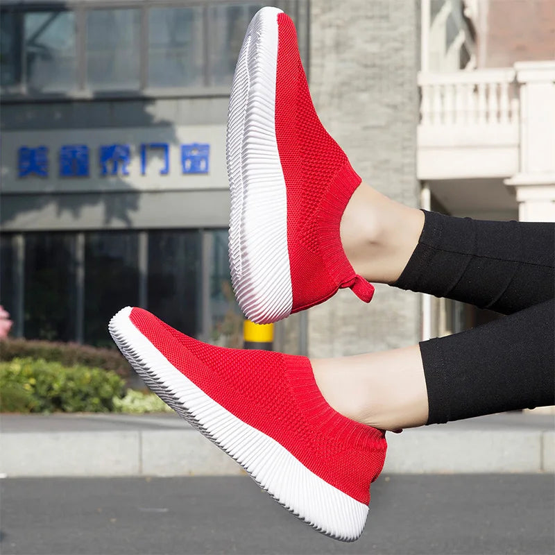 Womens Slip On Running Shoes Non Slip Walking Shoes Lightweight Gym Workout Shoes Breathable Fashion Sneakers