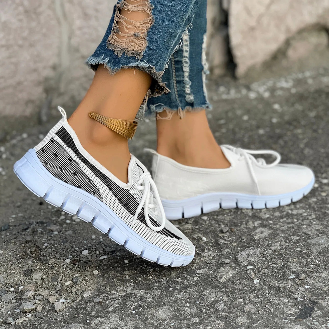 Women Casual Shoes New Fashion Comfortable Breathable Mesh Sneakers Women Lightweight Slip on Couples Casual Shoes for Women