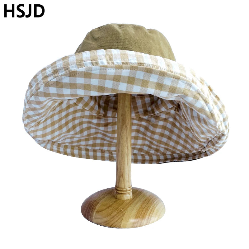 Summer Women Double-sided Cotton Linen Plaid Sun Hat Elegant Big Wide Brim Foldable Anti-UV Beach Sun Floppy Hats Flat Caps Bob