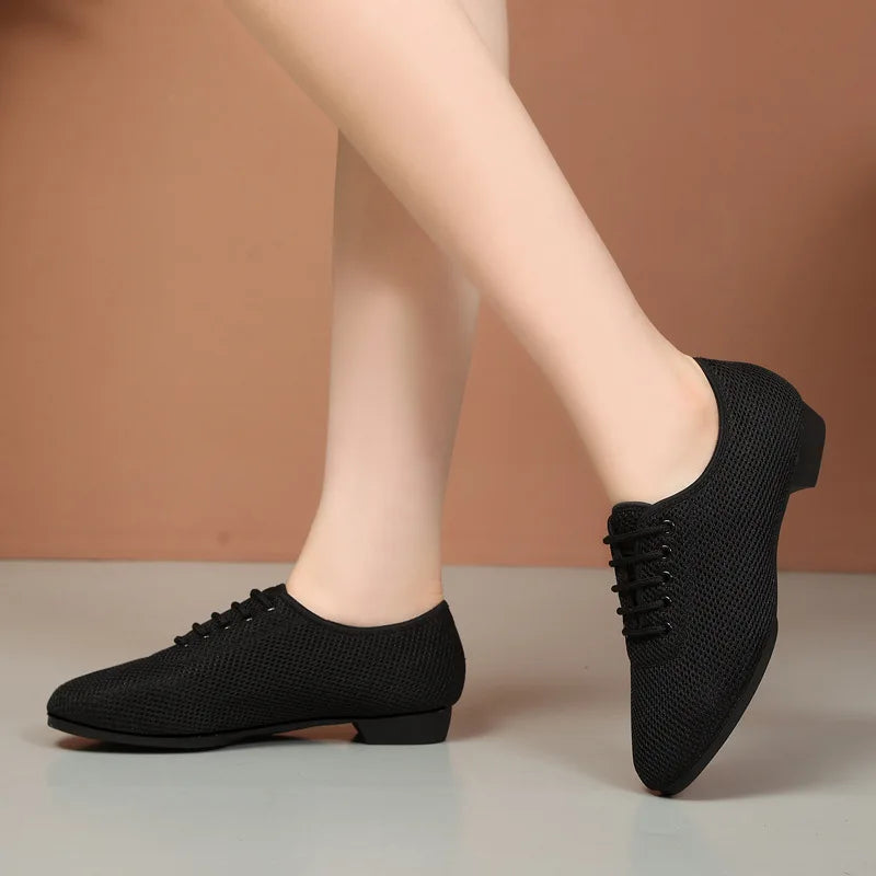 2024 New Modern Dance Shoes Women Ballroom Dancing Soft Rubber Sole Low Heels Jazz Latin Shoes Tango Dance Sneakers