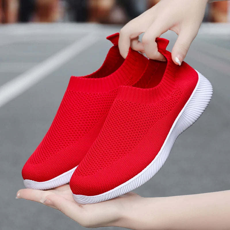 Women's Walking Shoes Wide Toe Box Knitted Slip-on Shoes for Women Comfortable and Soft Casual Work Loafer Shoes