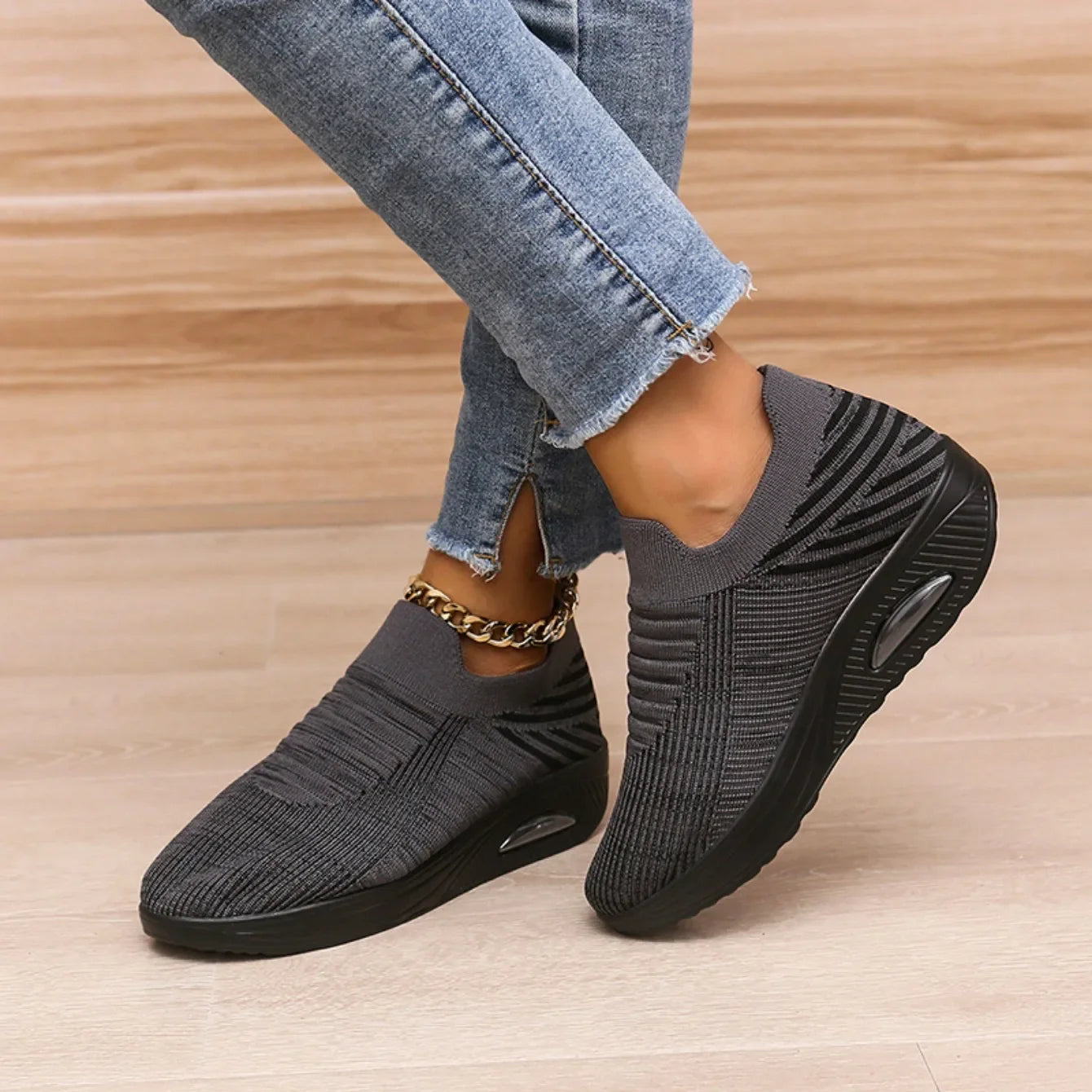 Women New Deep Mouth Comfortable Running Non-slip Sneakers Trend Lightweight Designer Thick Casual Shoes 2024 Zapatos De Mujer